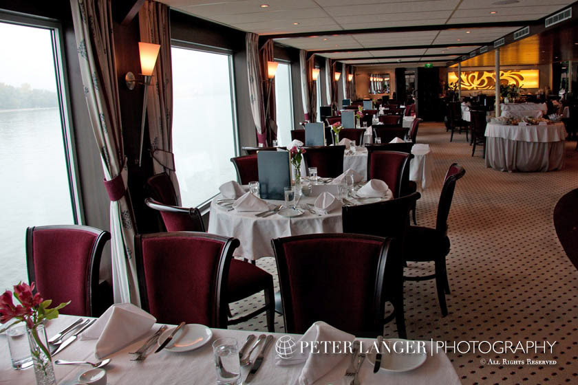 %_tempFileNamerivercruises007%