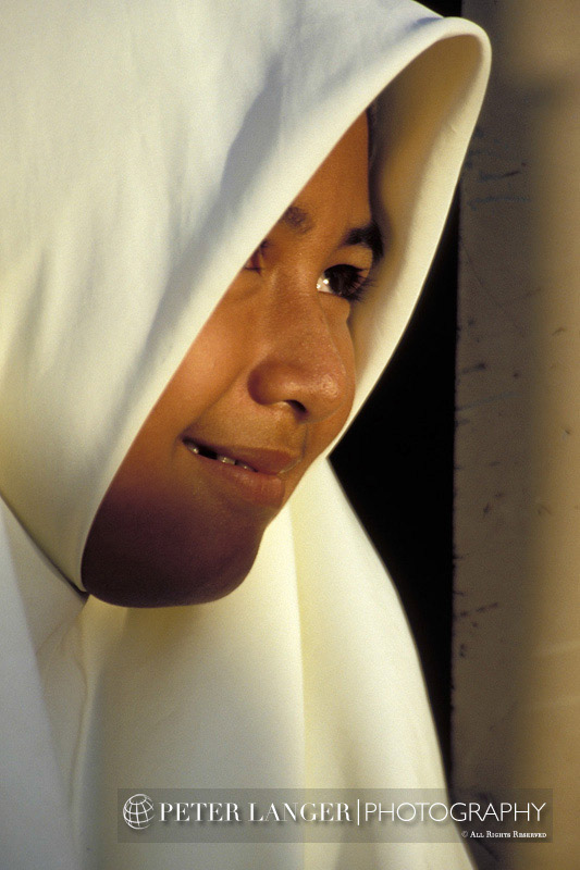 %_tempFileNameportraits044%